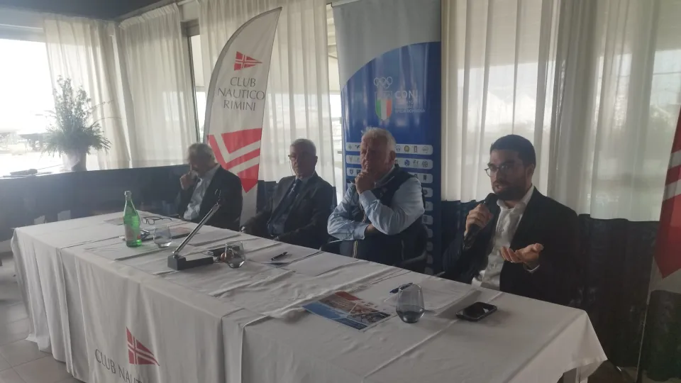 la conferenza stampa