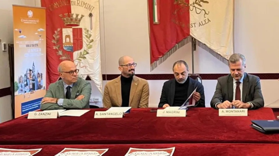 la conferenza stampa