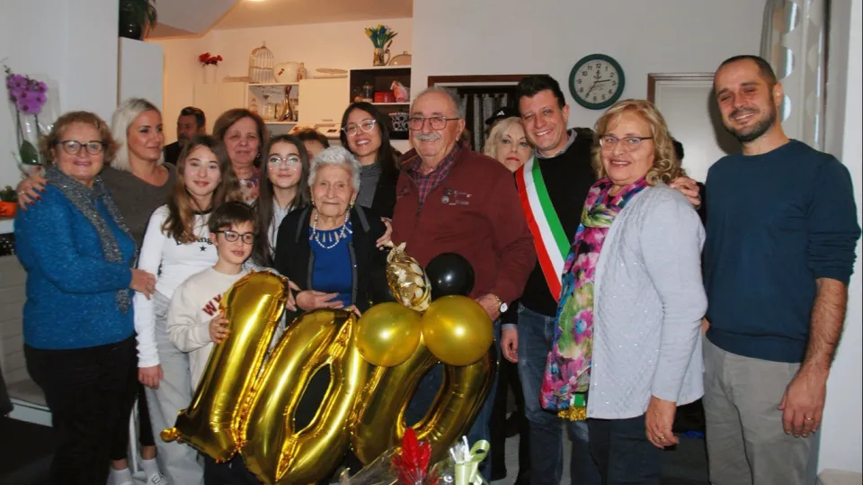 la festa per Flora Bonini