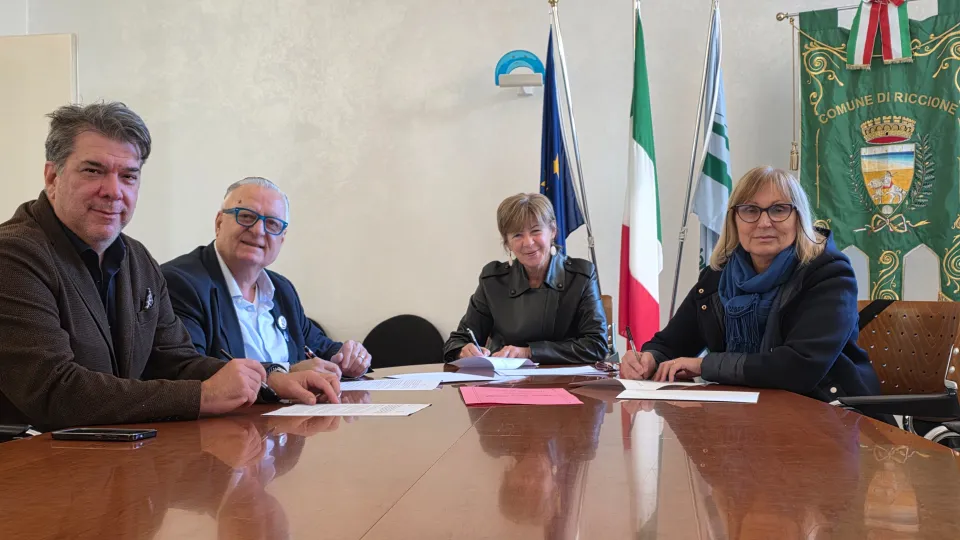 la firma del protocollo