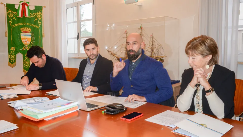 la Giunta di Riccione presenta il bilancio