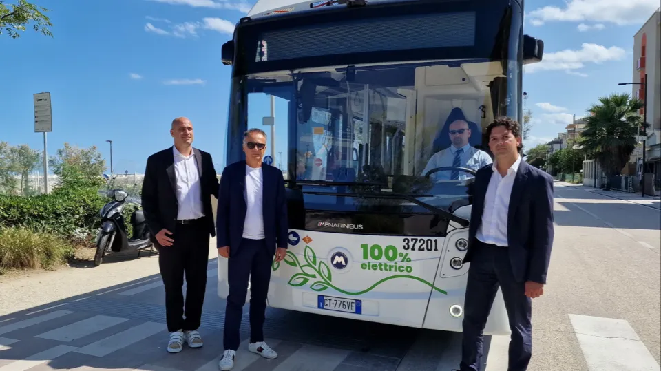 la nuova linea elettrificata. Giorgetti, Corsini, Morolli