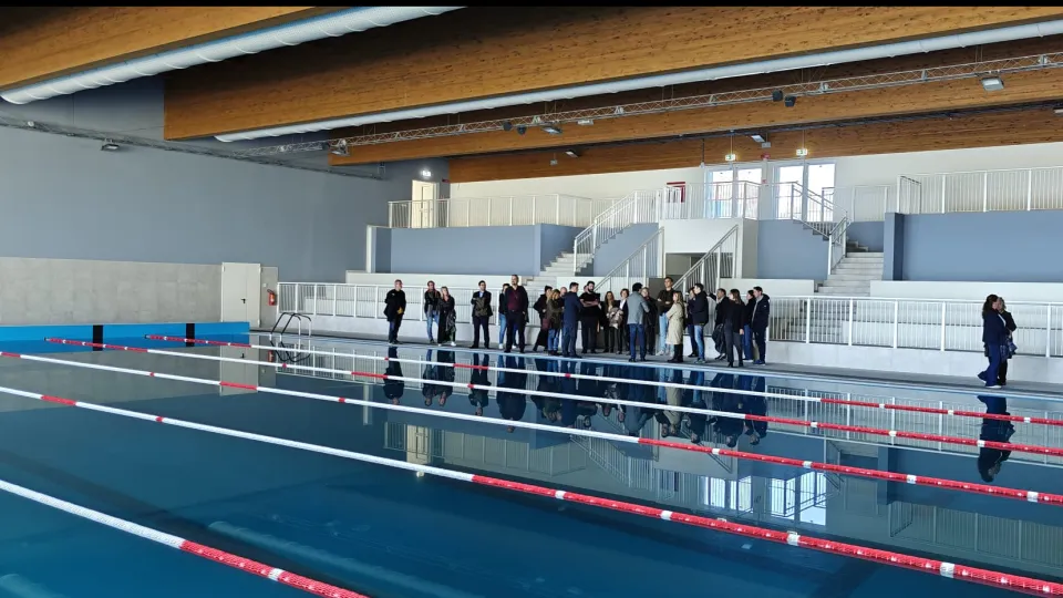 la nuova piscina comunale di Rimini