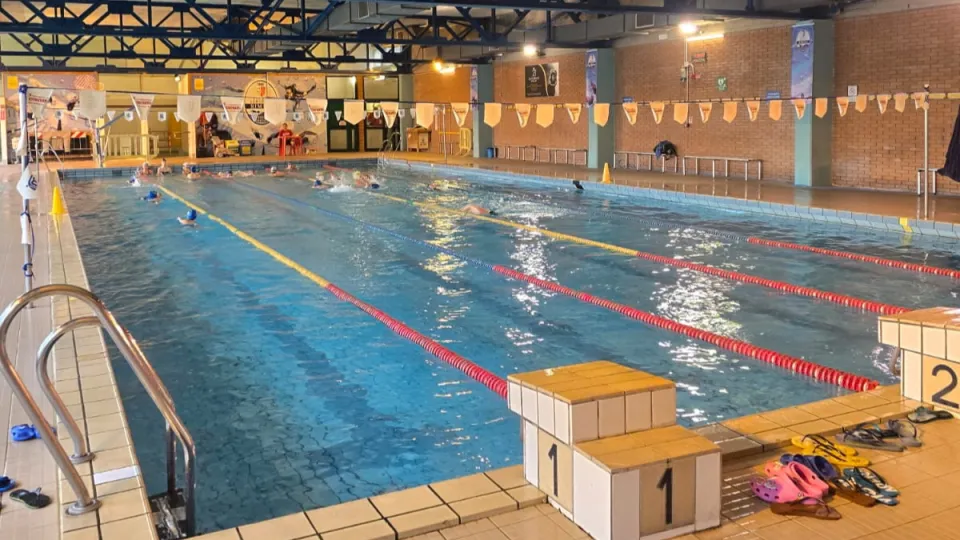la piscina comunale