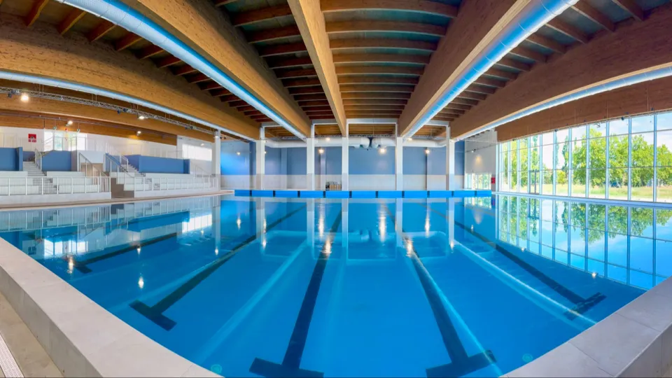 la piscina di Viserba