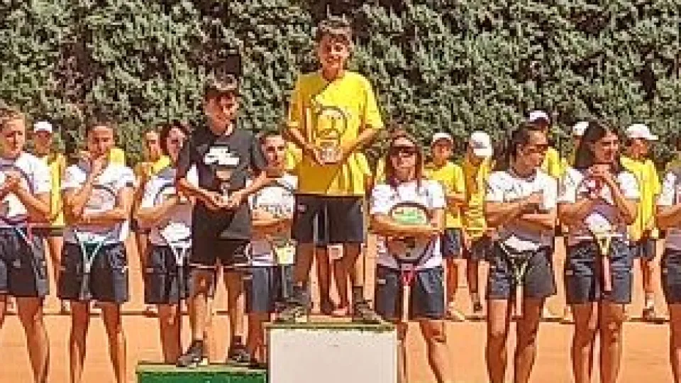La premiazione del singolare Under 10 a Serramazzoni