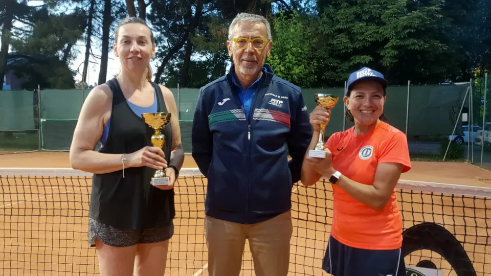 La premiazione del torneo di 4a categoria femminile al Ct Venustas