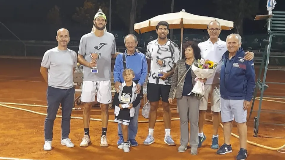 La premiazione del torneo Open Memorial Cristian Cavioli
