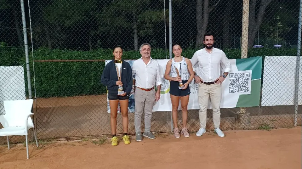 La premiazione del trofeo Mutina al CT Venustas