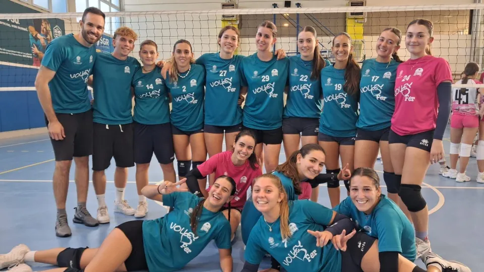 La squadra della Caf Acli Stella, vincitrice del torneo