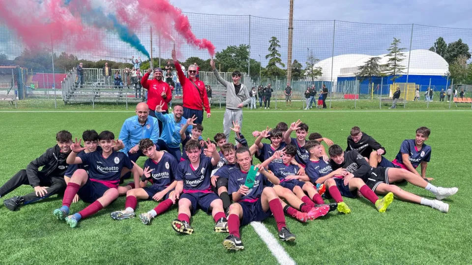 la Under 16 Regionale festeggia