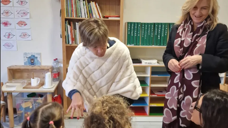 la visita nelle scuole riccionesi