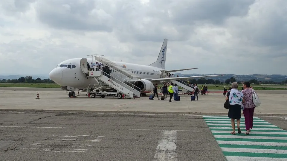 imbarco all’aeroporto di Forlì