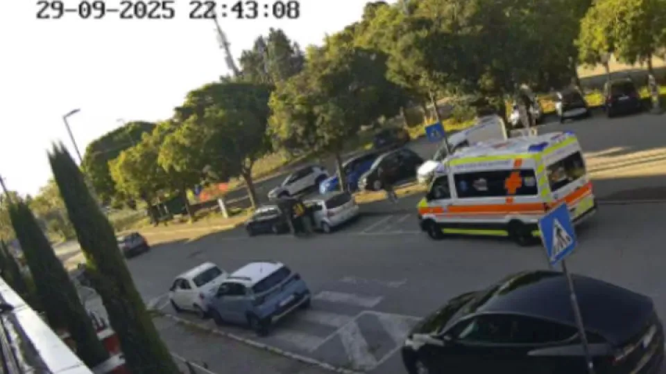 l'ambulanza arrivata sul luogo dell'incidente