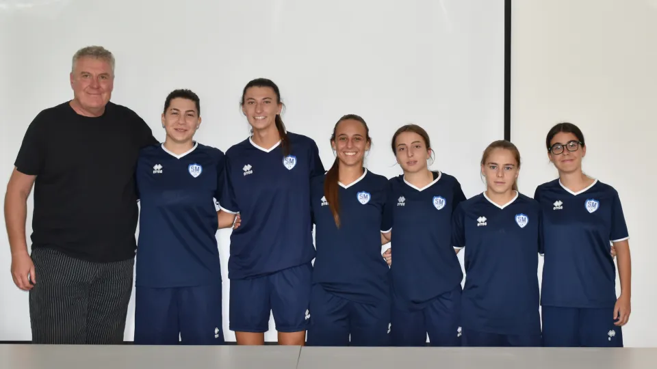 Le sei giocatrici promosse in prima squadra (©SMAcademy)