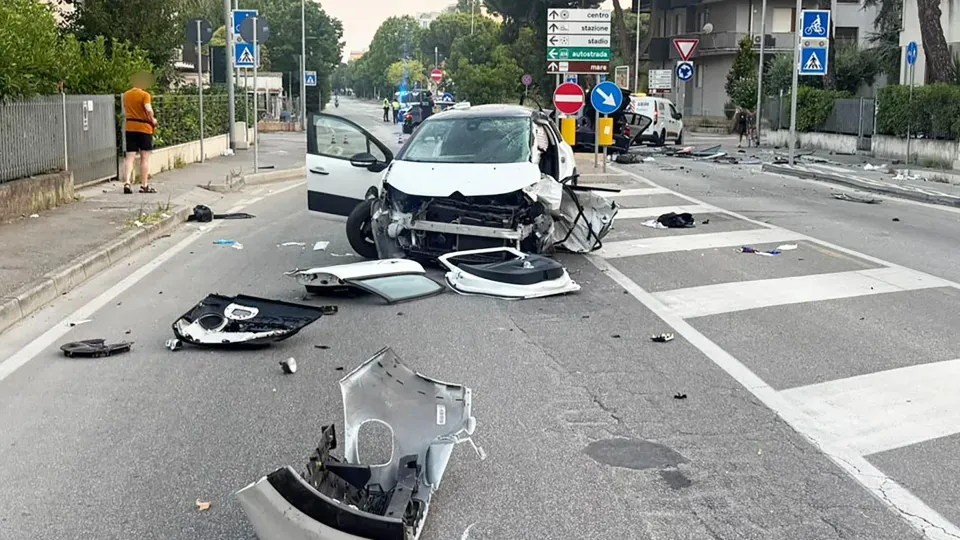 l'incidente su via Ugo Bassi