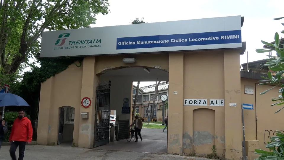 l'ingresso dell'ex OGR di Rimini