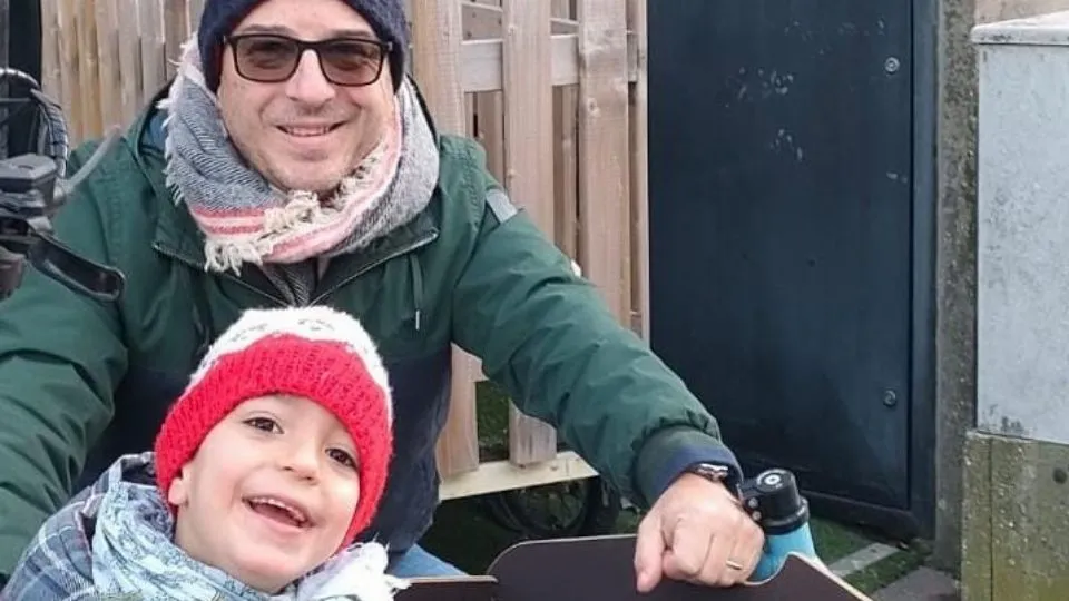papà Simone e il piccolo davide