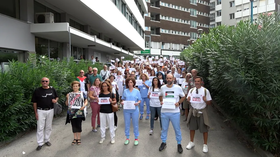 manifestazione sanitari ospedale di rimini digiuno4gaza