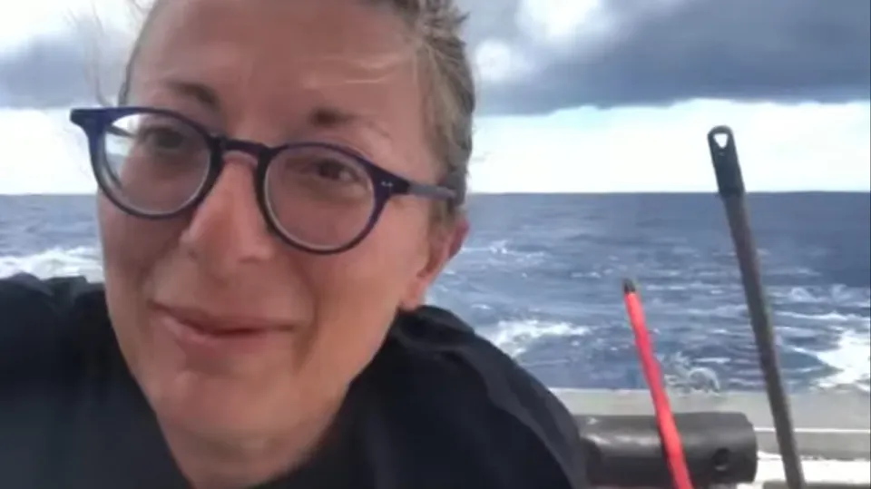 Michela Monte a bordo di uno dei battelli della Flotillia