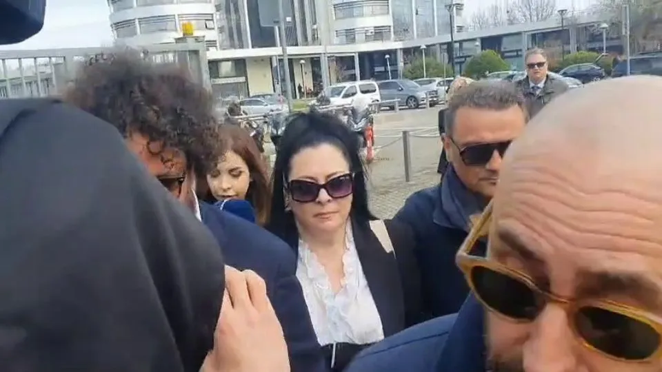 Manuela Bianchi all’ingresso del Tribunale