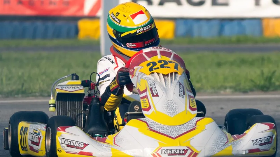 nicolas tagliaferri kart