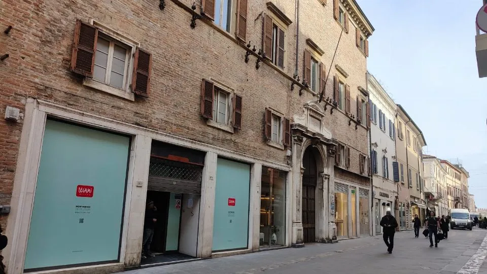 il nuovo store in corso d’Augusto