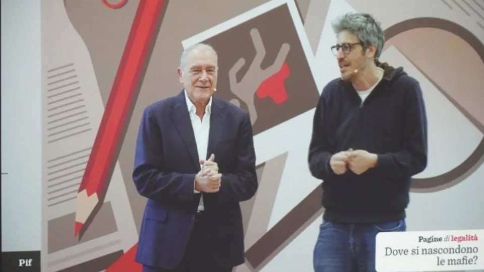 il collegamento con Grasso e Pif