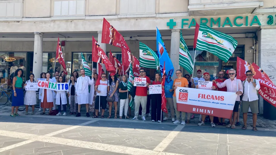 Sciopero per il rinnovo contrattuale delle farmacie private