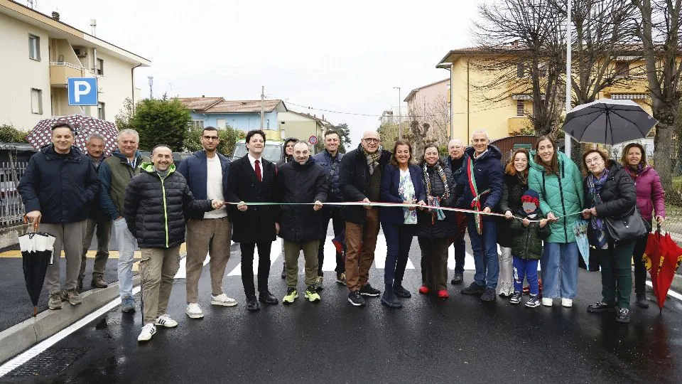 Taglio del nastro per l’estensione di viale Porto Bardia fino a viale Diredaua a Torre Pedrera – ©Claudio Zamagni/