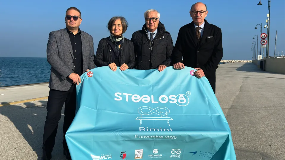 steelosa panchina acciaio riciclato ecomondo rimini