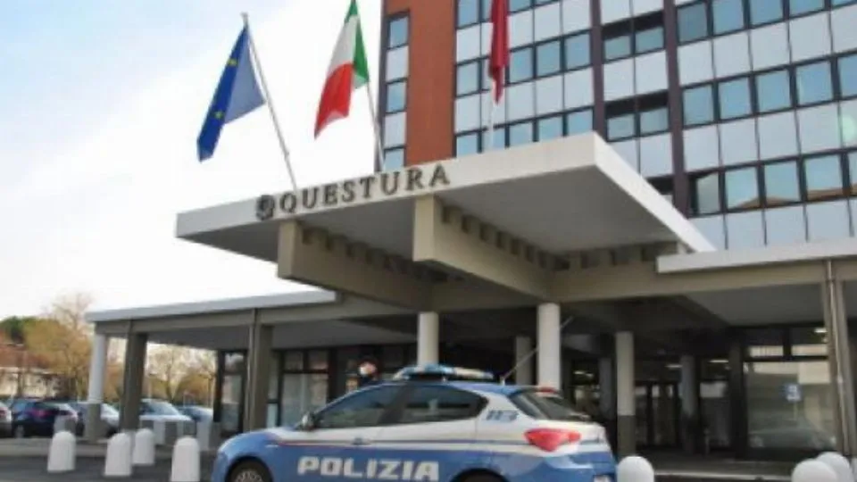 la Questura di Rimini
