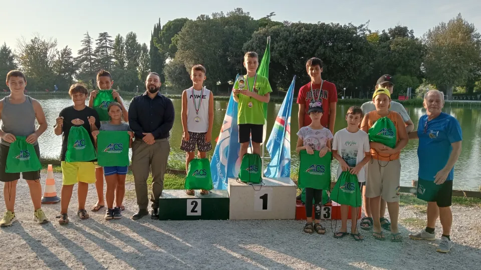Tutti i partecipanti ed il podio