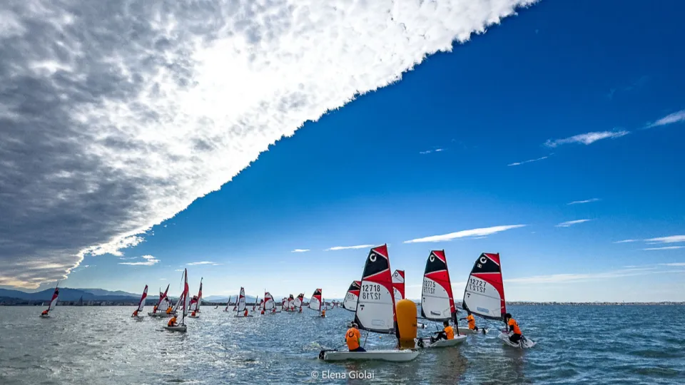 Un momento della regata