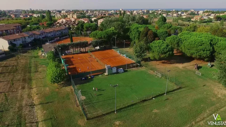 Una bella veduta dall'alto del CT Venustas di Igea Marina