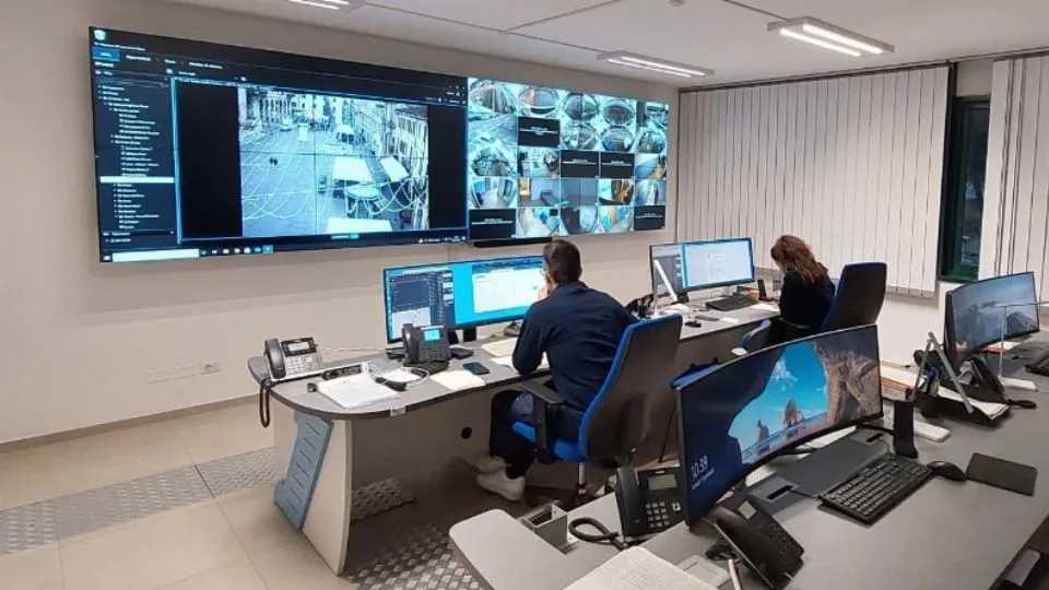 la centrale della Polizia Locale