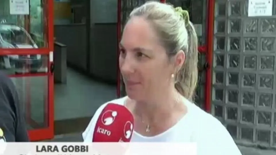 Lara Gobbi nella diretta di Icaro TV

