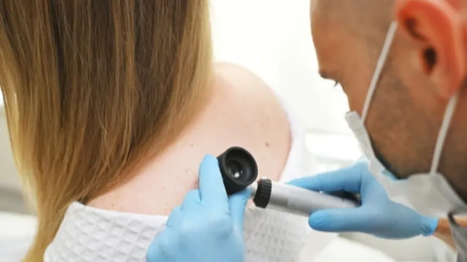 visita dermatologiva