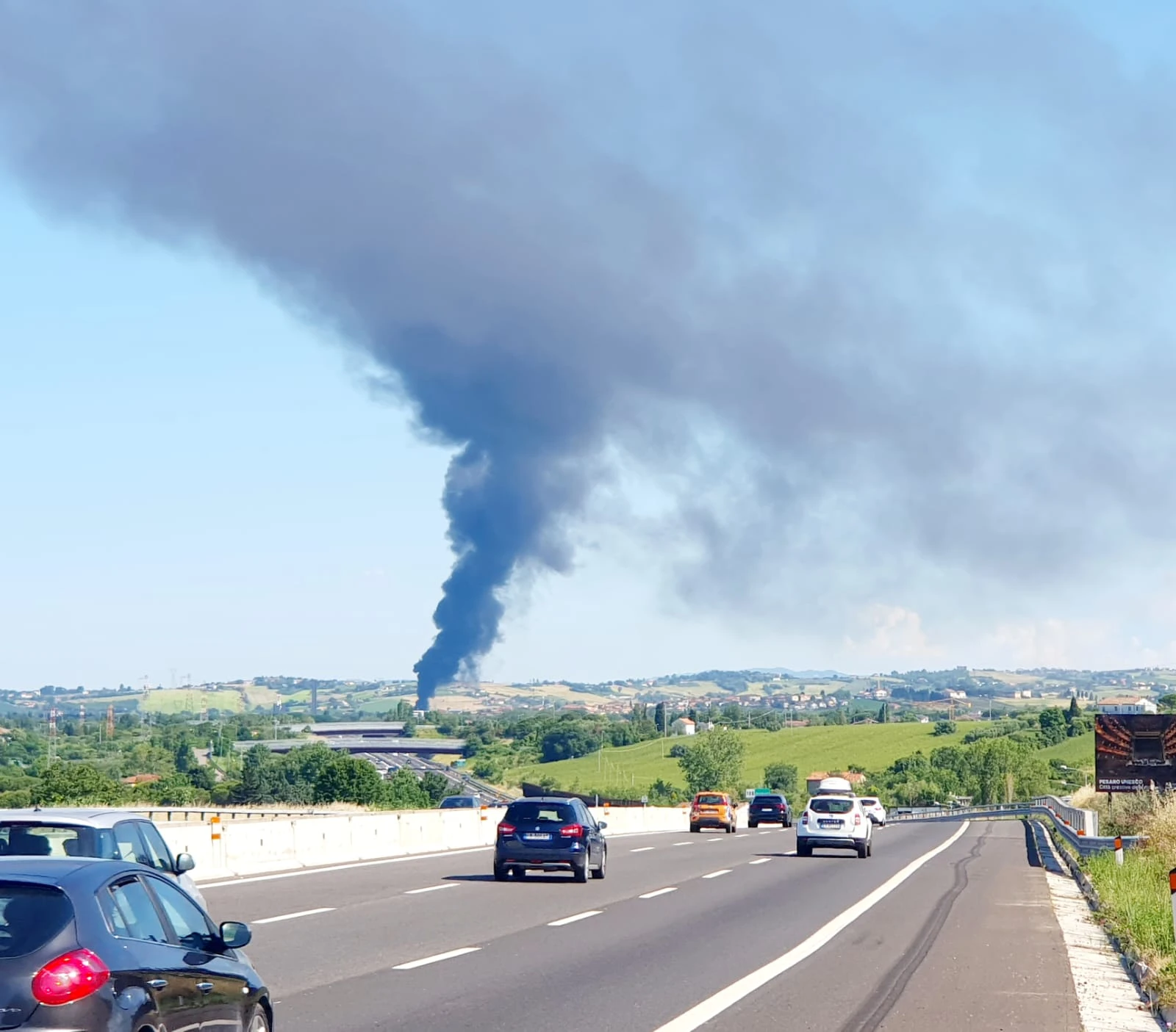fiamme a Raibano (Adriapress)