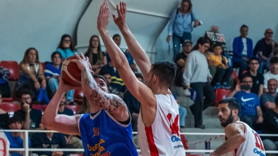 Buena Onda-Lions Academy