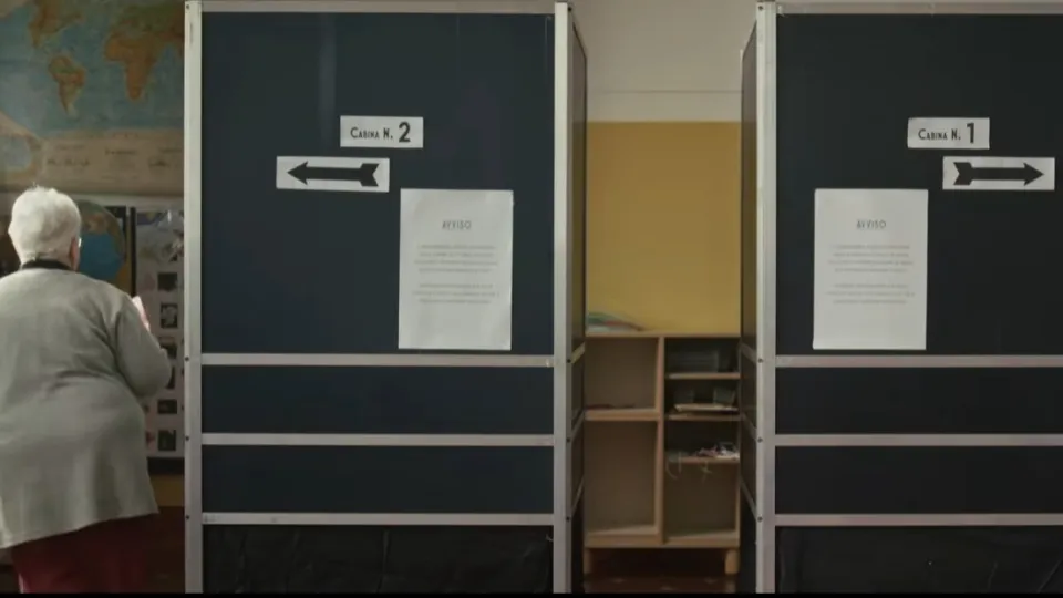 cabina elettorale