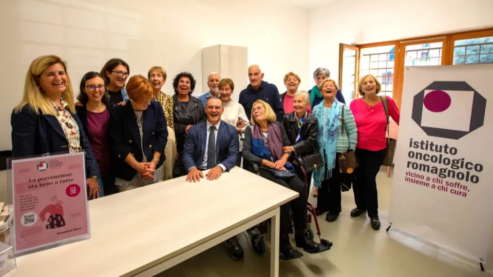 Cattolica si stringe intorno alle donne in chemioterapia