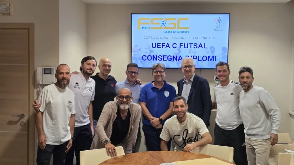 Consegna diplomi UEFA C Futsal  ©FSGC