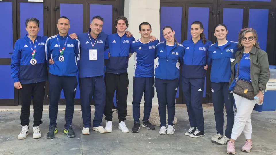 Da destra: Manuela Gasperoni, Martina Padoan, Maria Marconi, Nina Ortalli, Gabriele Abbruscato, Leonardo Sapigni, Vito Mininni, Manuel Cunti, Giampaolo Vallorani