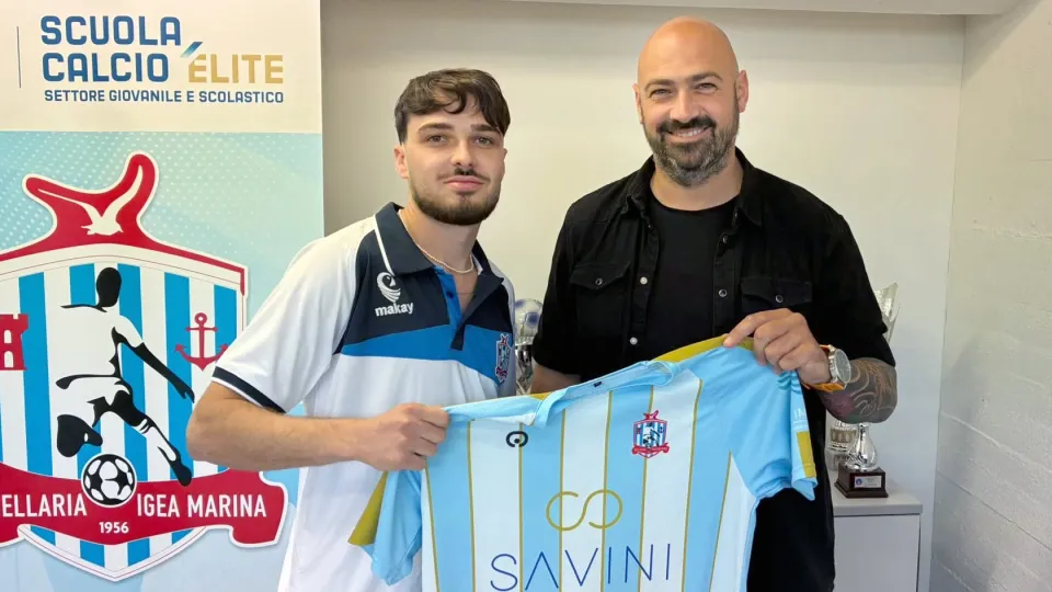Denis Muci insieme al DS Emiliano Vitiello