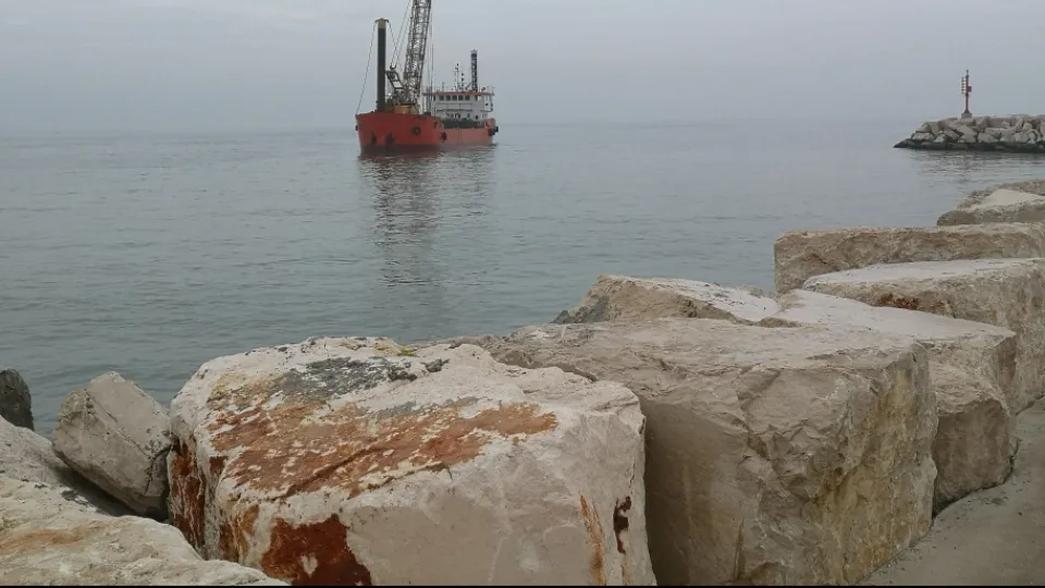 Dragaggio del Porto a Bellaria-Igea-Marina