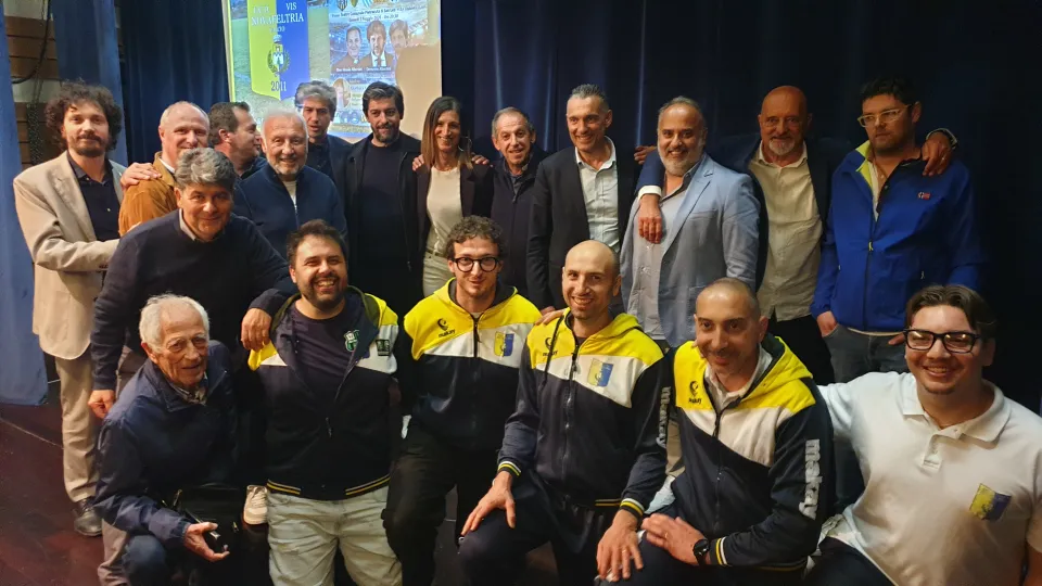 Foto di gruppo al termine della serata