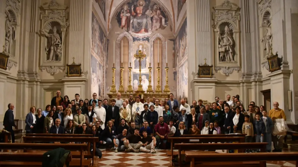 foto di gruppo dopo la celebrazione