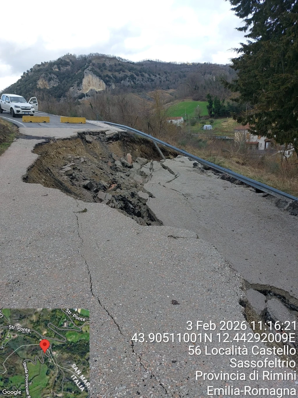 la frana sulla strada provinciale 86 a Sassofeltrio