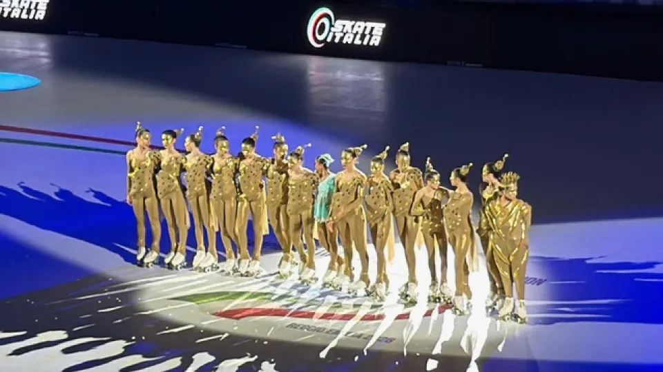 Green Pearl Show Team